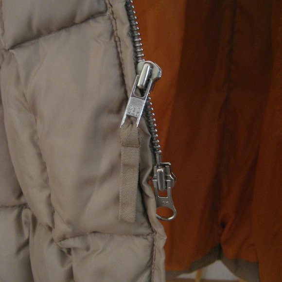 GAP Women's Quilted Long Puffer Parka Jacket, #54023, Size XS Small, Beige Tan - Picture 10 of 11